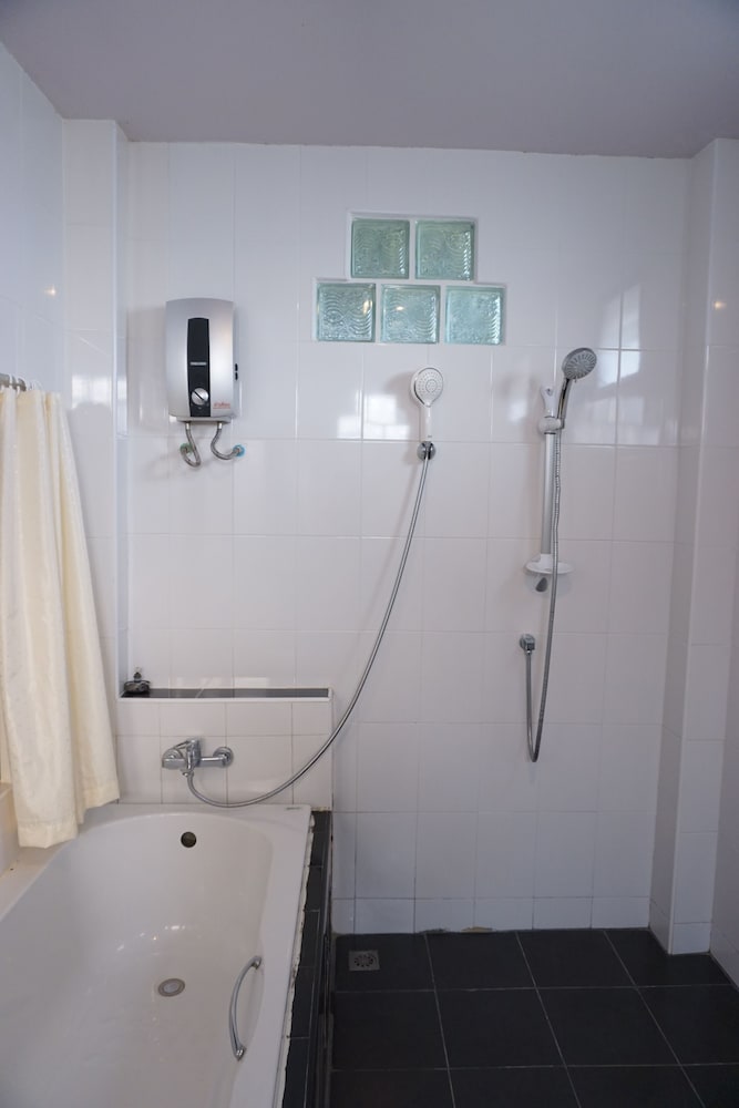 Фото S Ville Resort