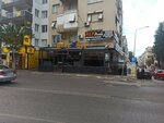 Beeraber (İzmir, Buca, Vali Rahmi Bey Mah., 130 Sok., 1), bar, pub