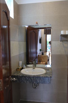 Фото Hotel Blue Dragon