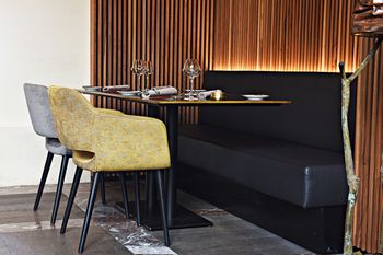 Фото Hotel The Fourth