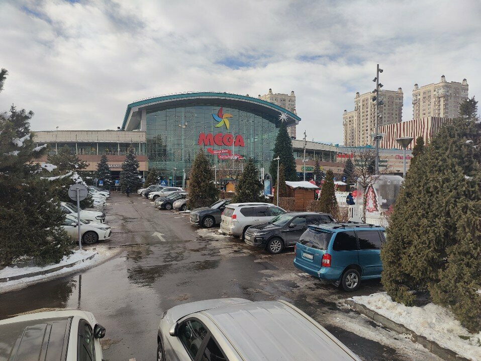 Soft drinks bar Fruit Republic Mega, Almaty, photo