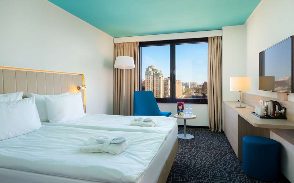 Фото Cosmos St. Petersburg Pribaltiyskaya Hotel