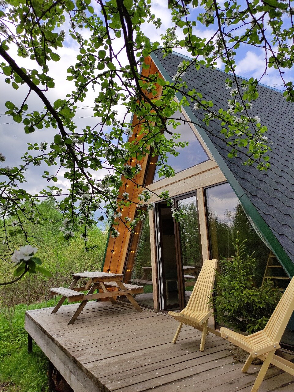 Фото Дом у лесного озера