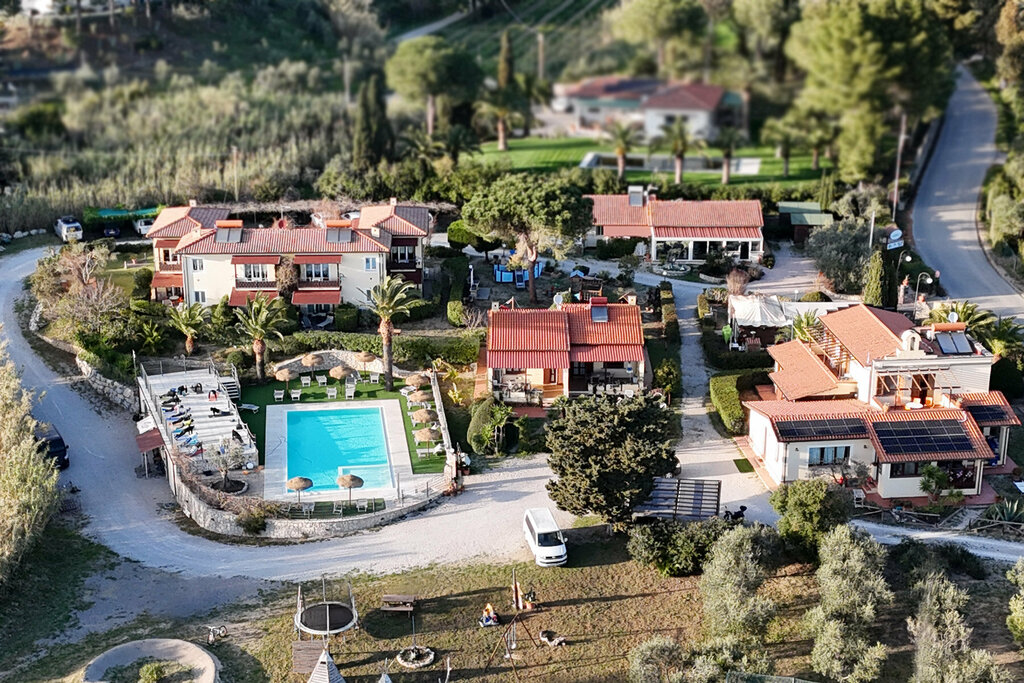 Sports and entertainment center Elba Mtb Lacona, Tuscany, photo