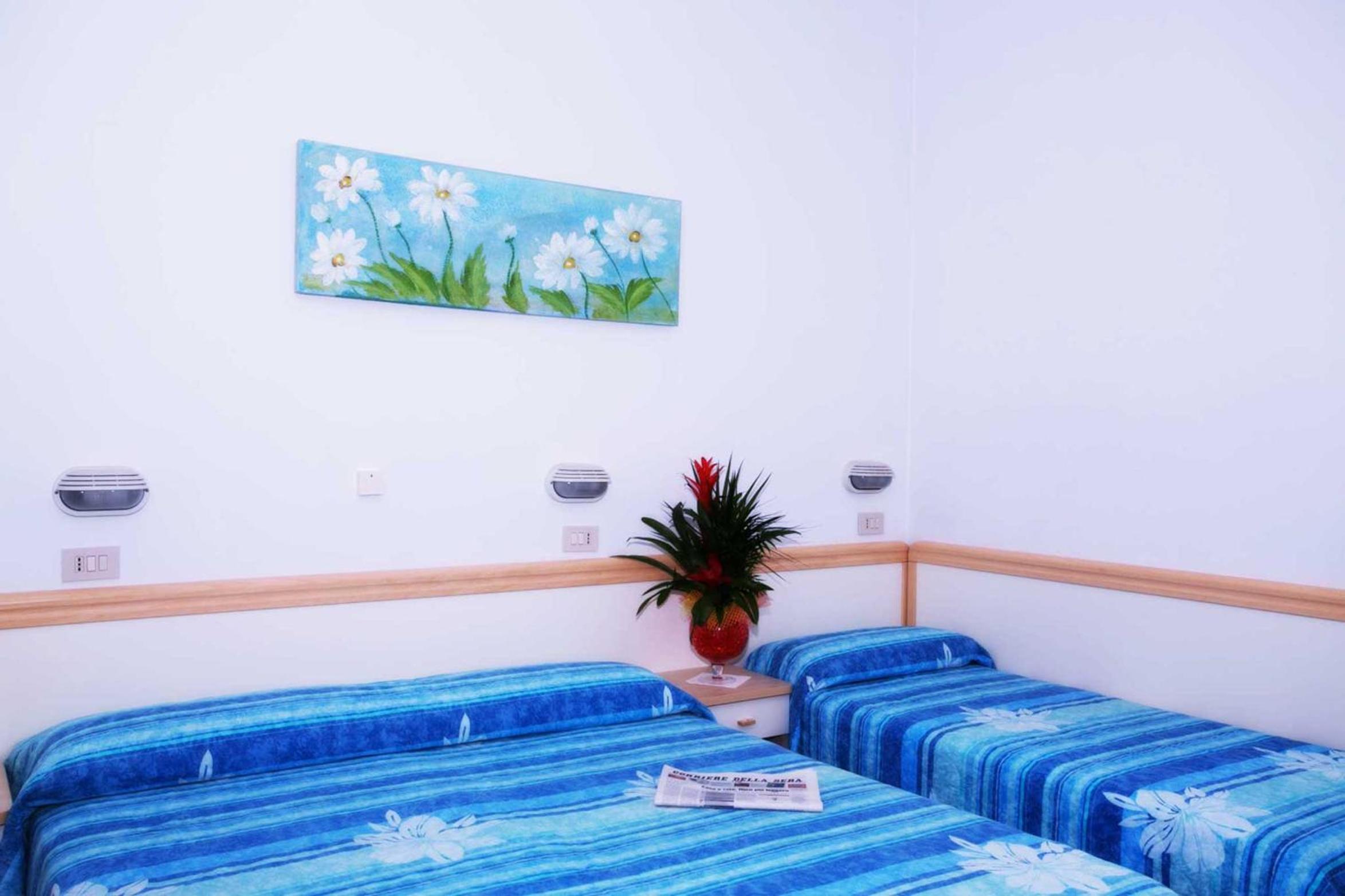 Фото Hotel Crystal