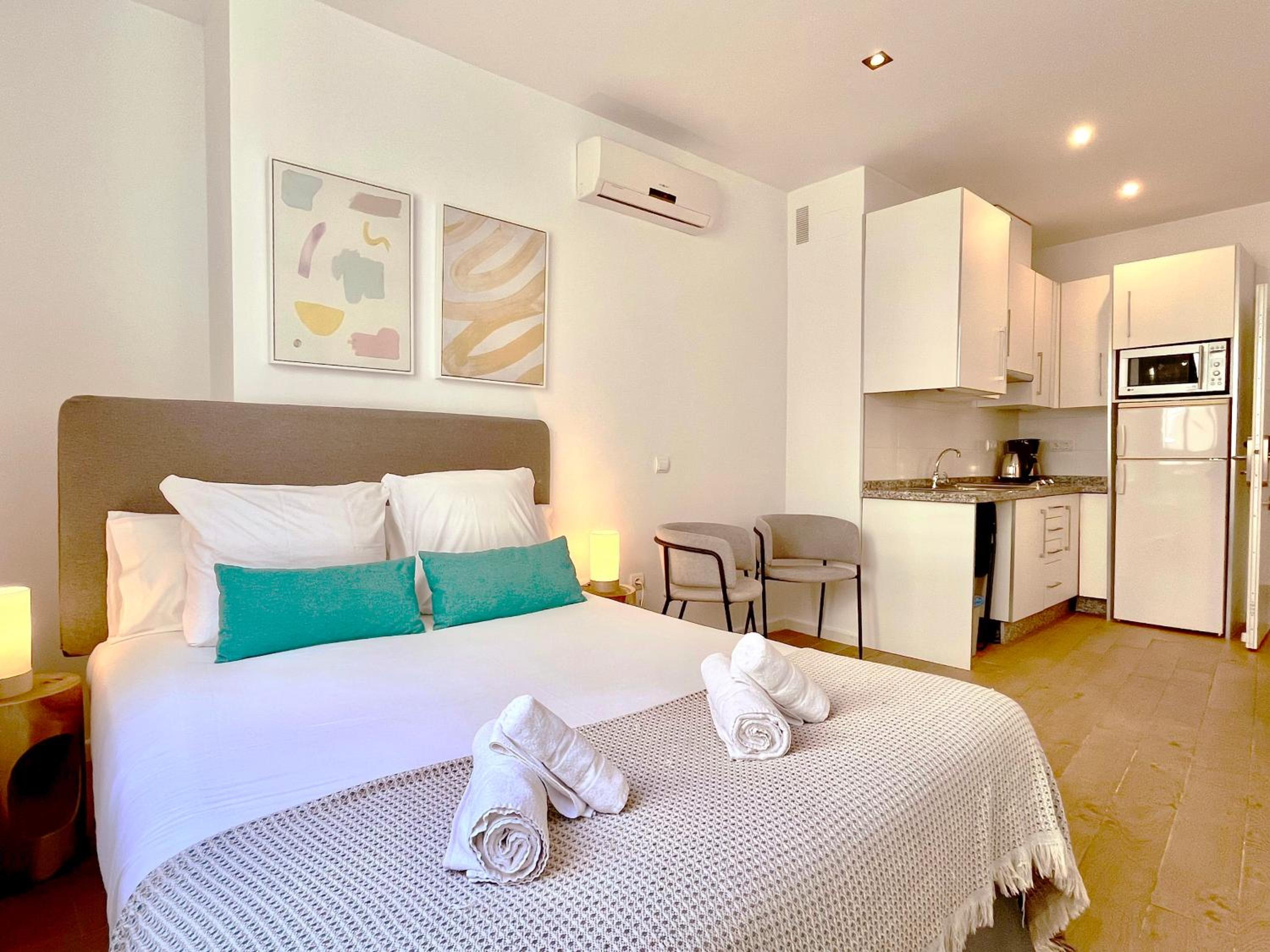 Фото Feelathome Merced Apartments