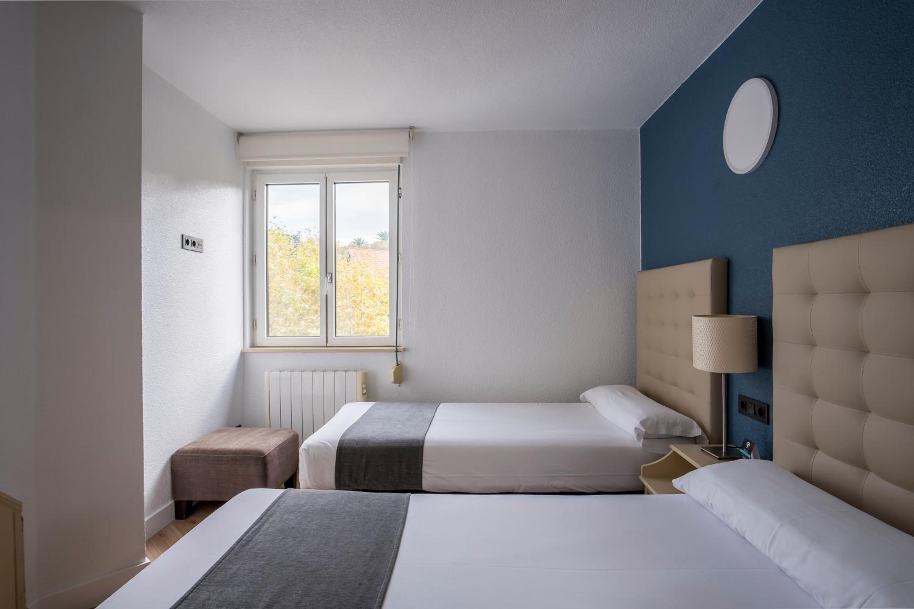 Фото Hotel Apartamentos Don Carlos