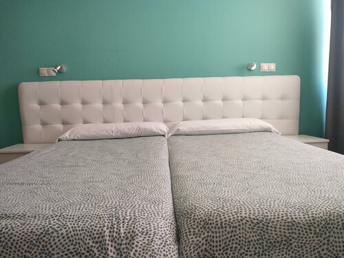 Гостиница Boutique Urban Madrid Genova в Мадриде