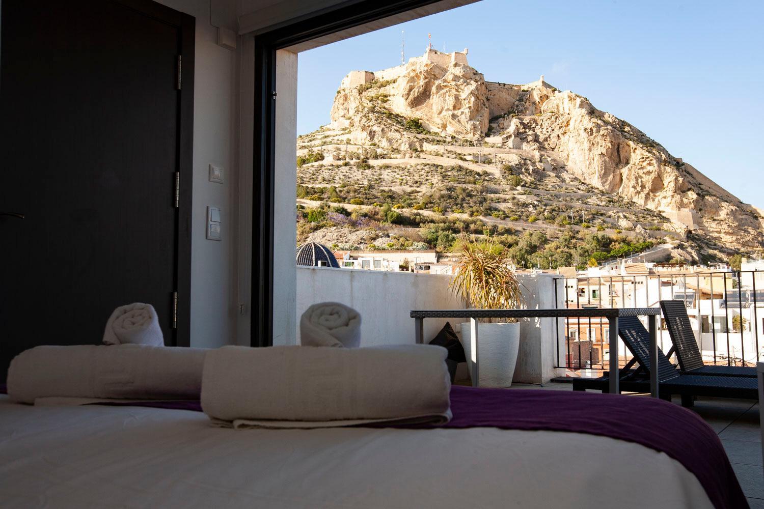 Фото Apartamentos Tito San Nicolás