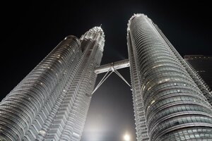 Гостиница Four Seasons Hotel Kuala Lumpur