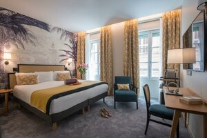 Гостиница Mercure Nice Marché aux Fleurs Hotel