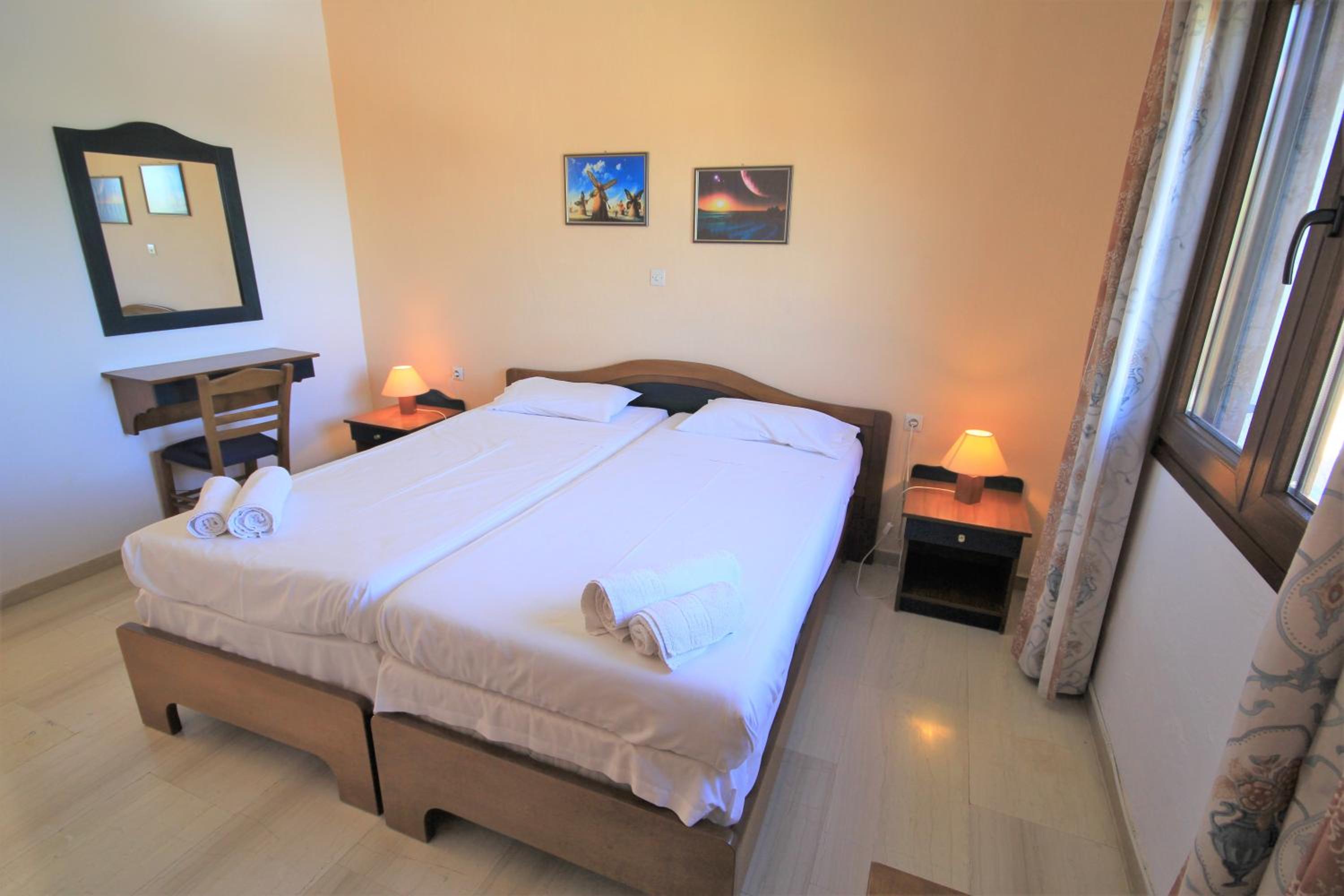 Фото Delphi Hotel