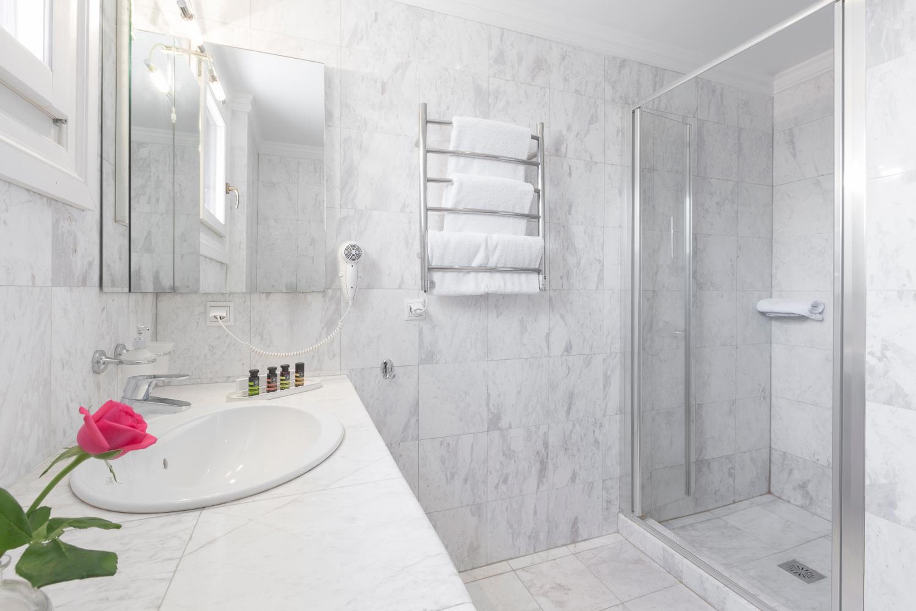 Фото Gatto Perso Luxury Apartments