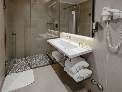 Гостиница Hotel Pine в Тивате