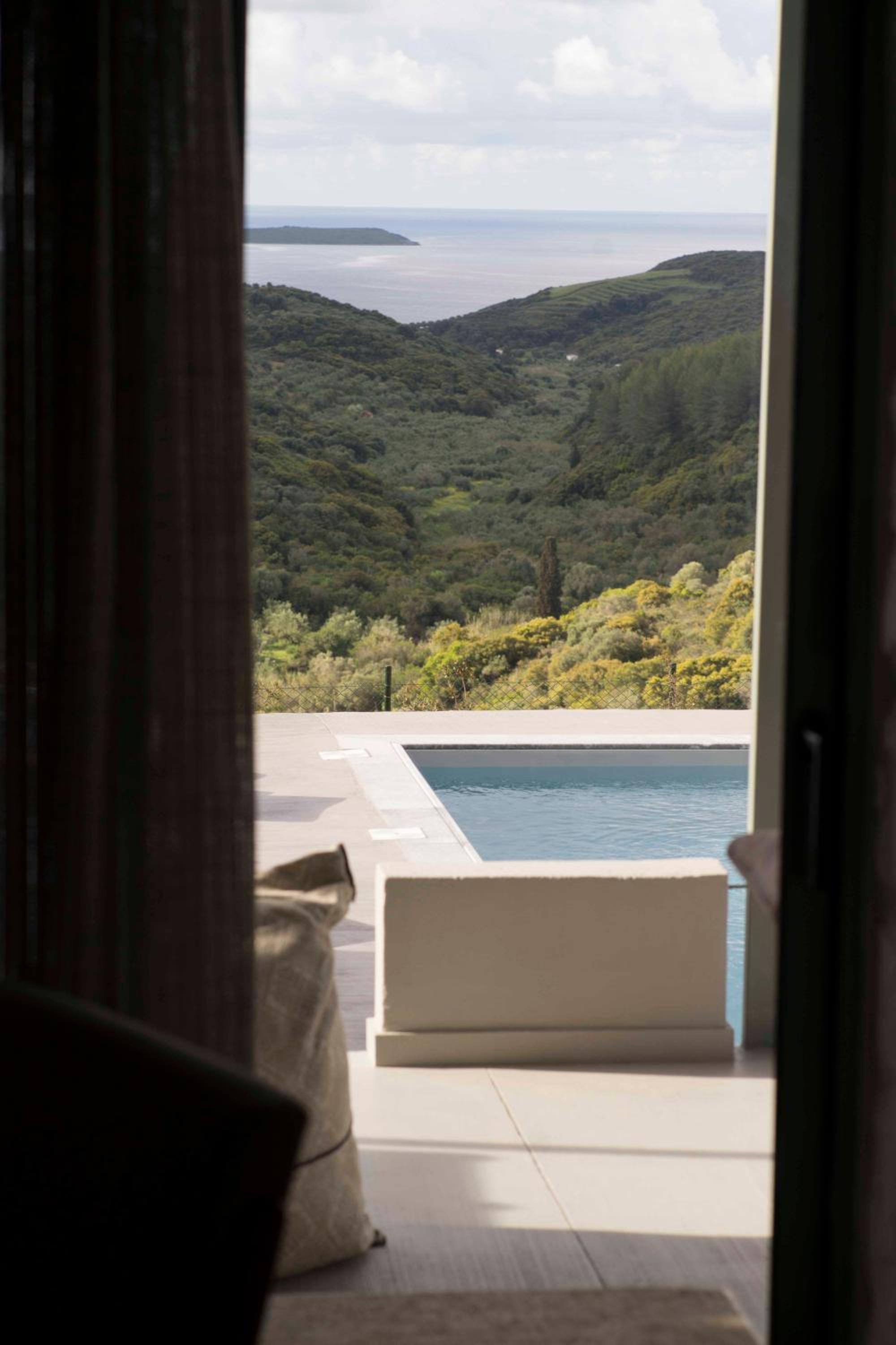 Фото Afentiko Pigadi