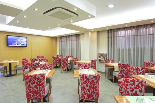 Гостиница Castello Hotel в Патрах