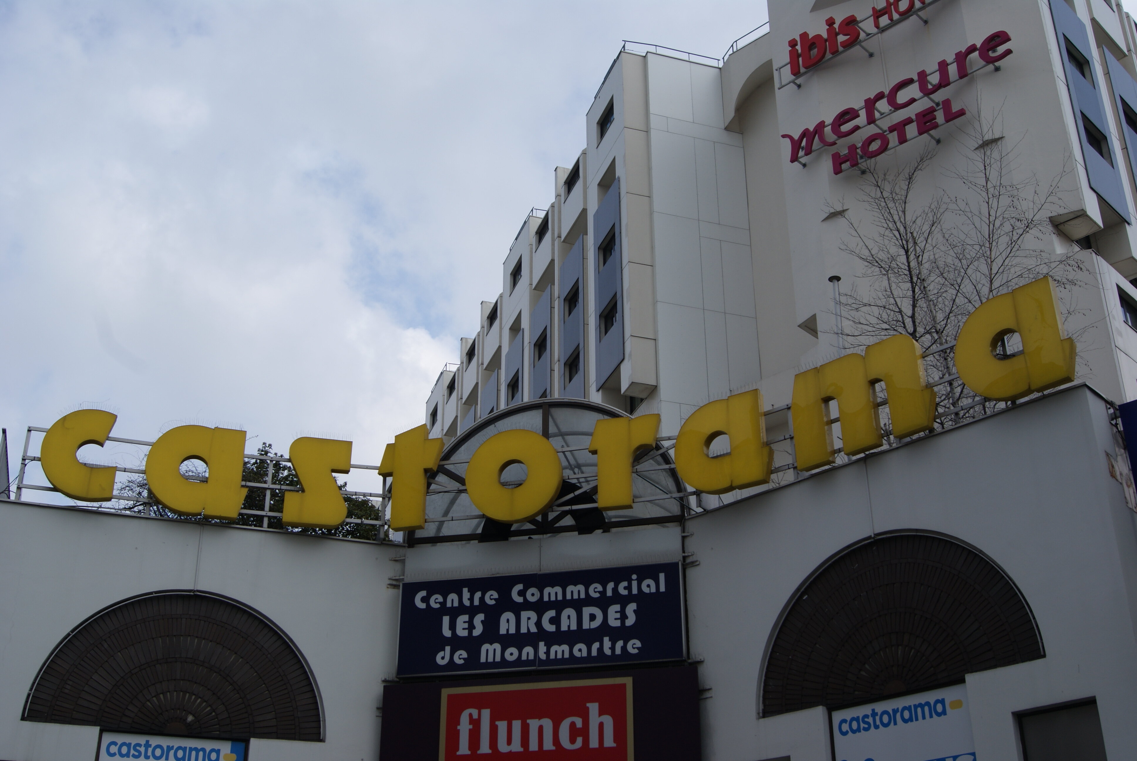 Фото Mercure Paris Montmartre Sacré Coeur