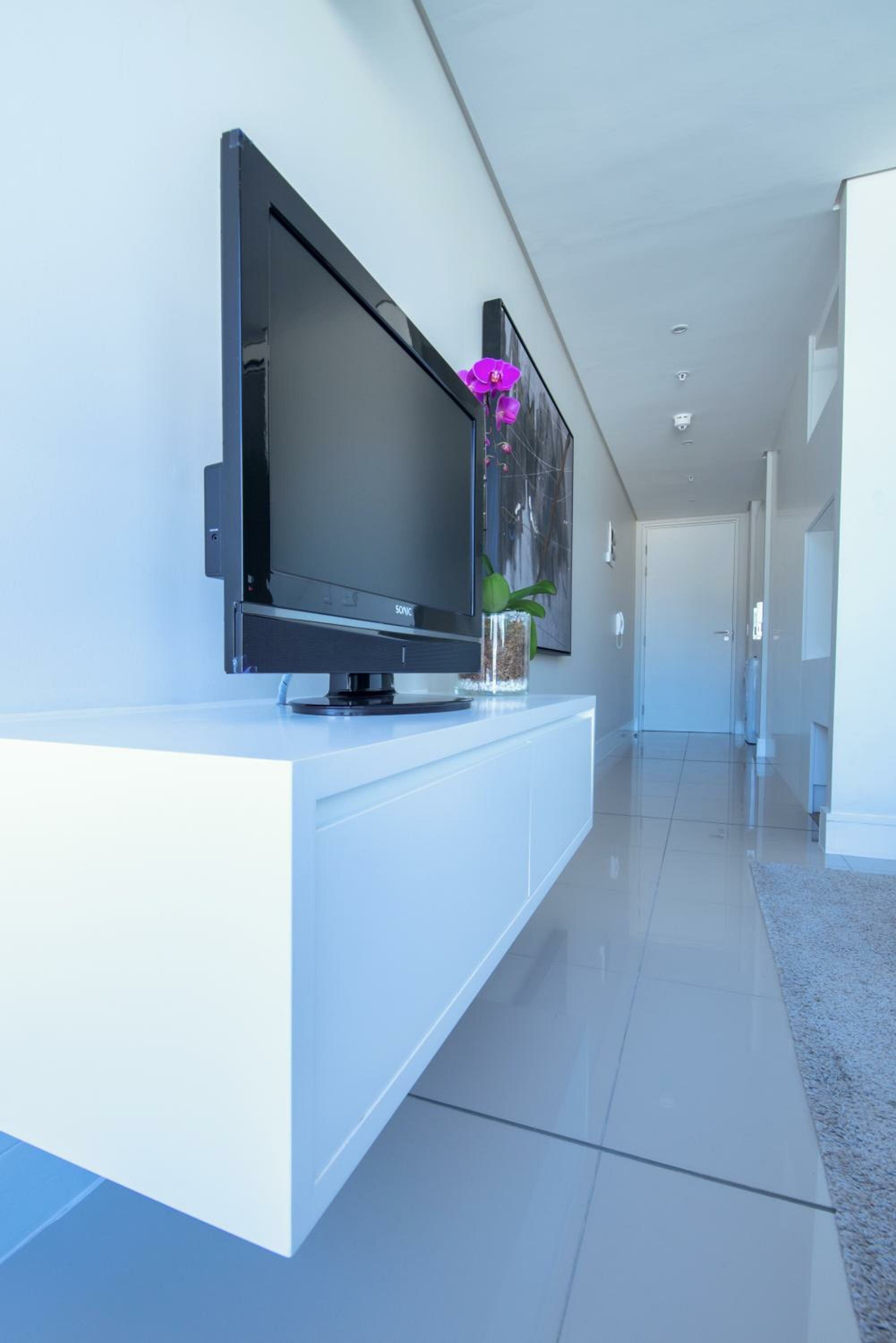 Фото The Capital Mirage