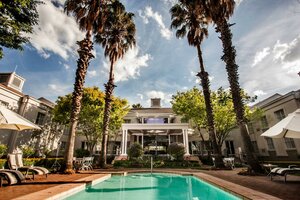 Гостиница Garden Court Morningside Sandton
