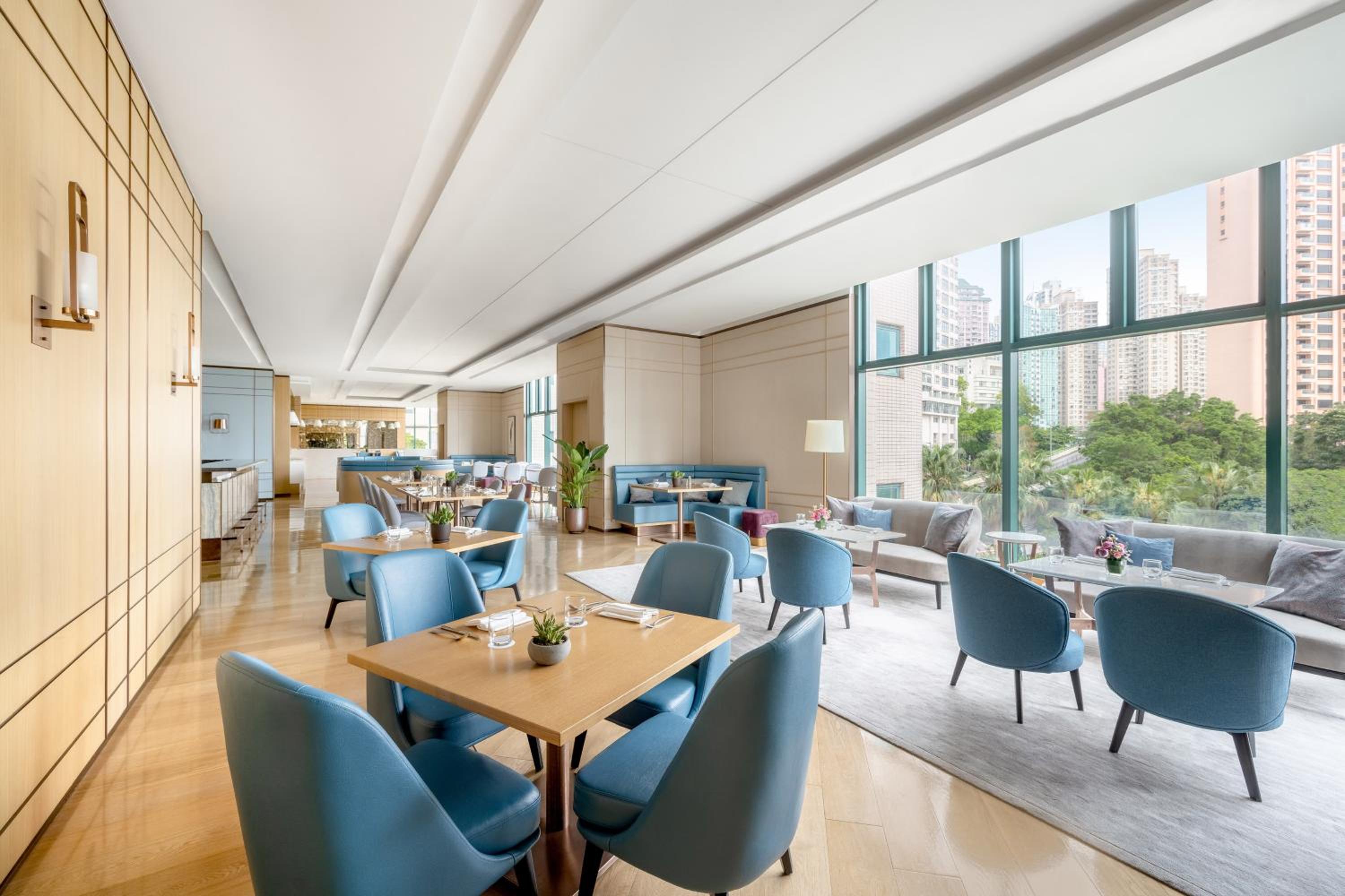 Фото Two MacDonnell Road