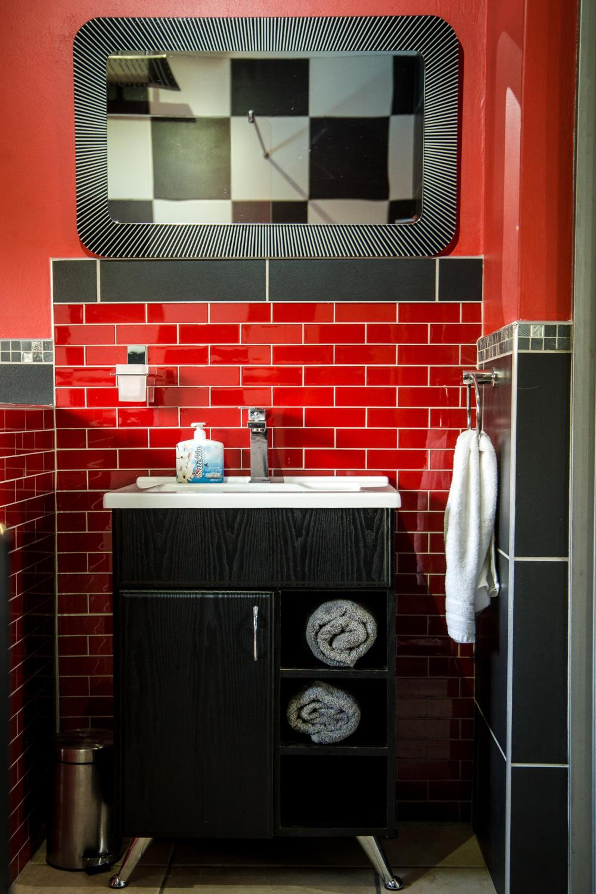 Фото 21 Klein Karoo Street