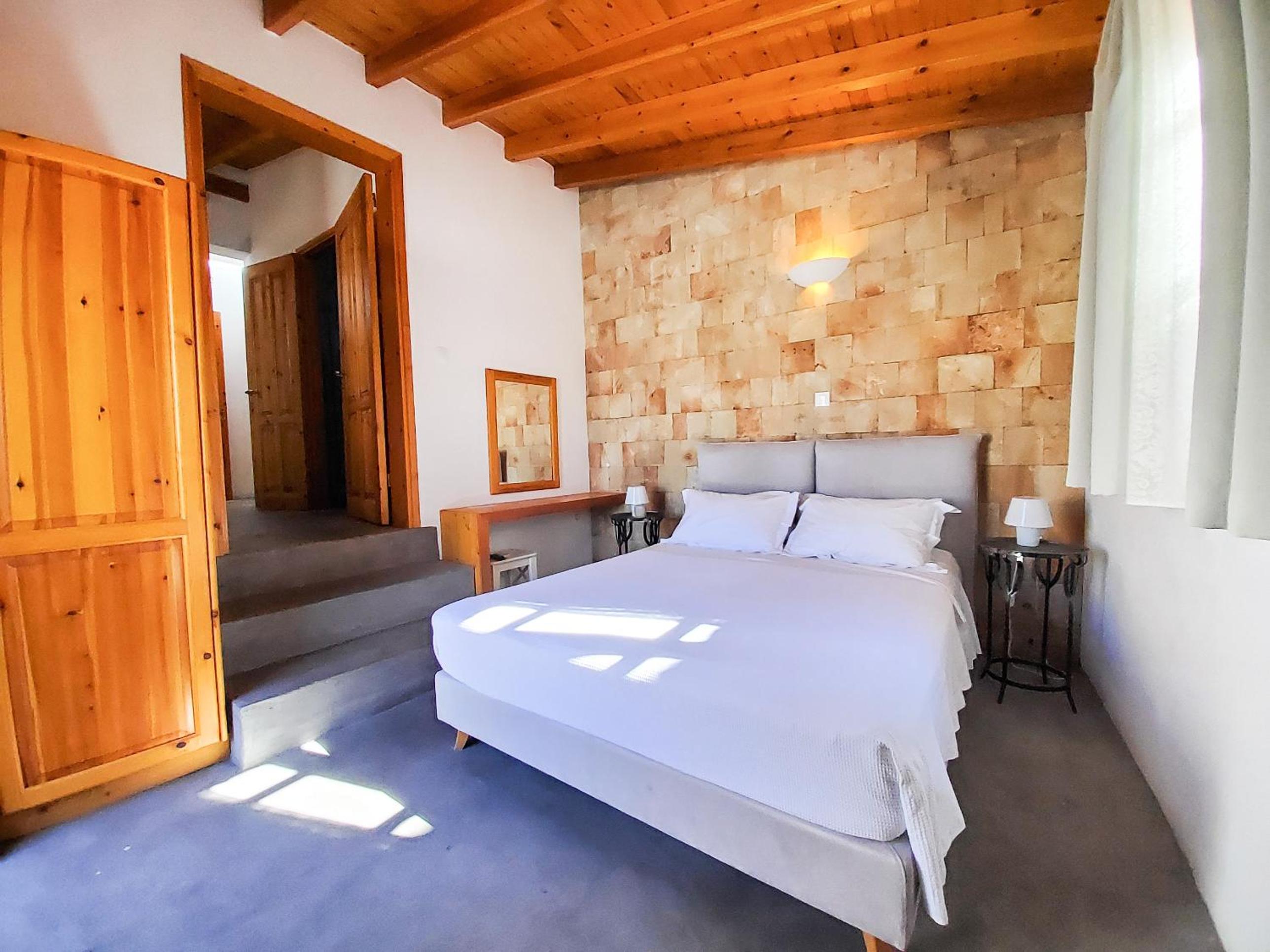 Фото Saint George Studios