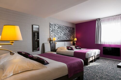 Гостиница Au Relais St Éloi в Туре