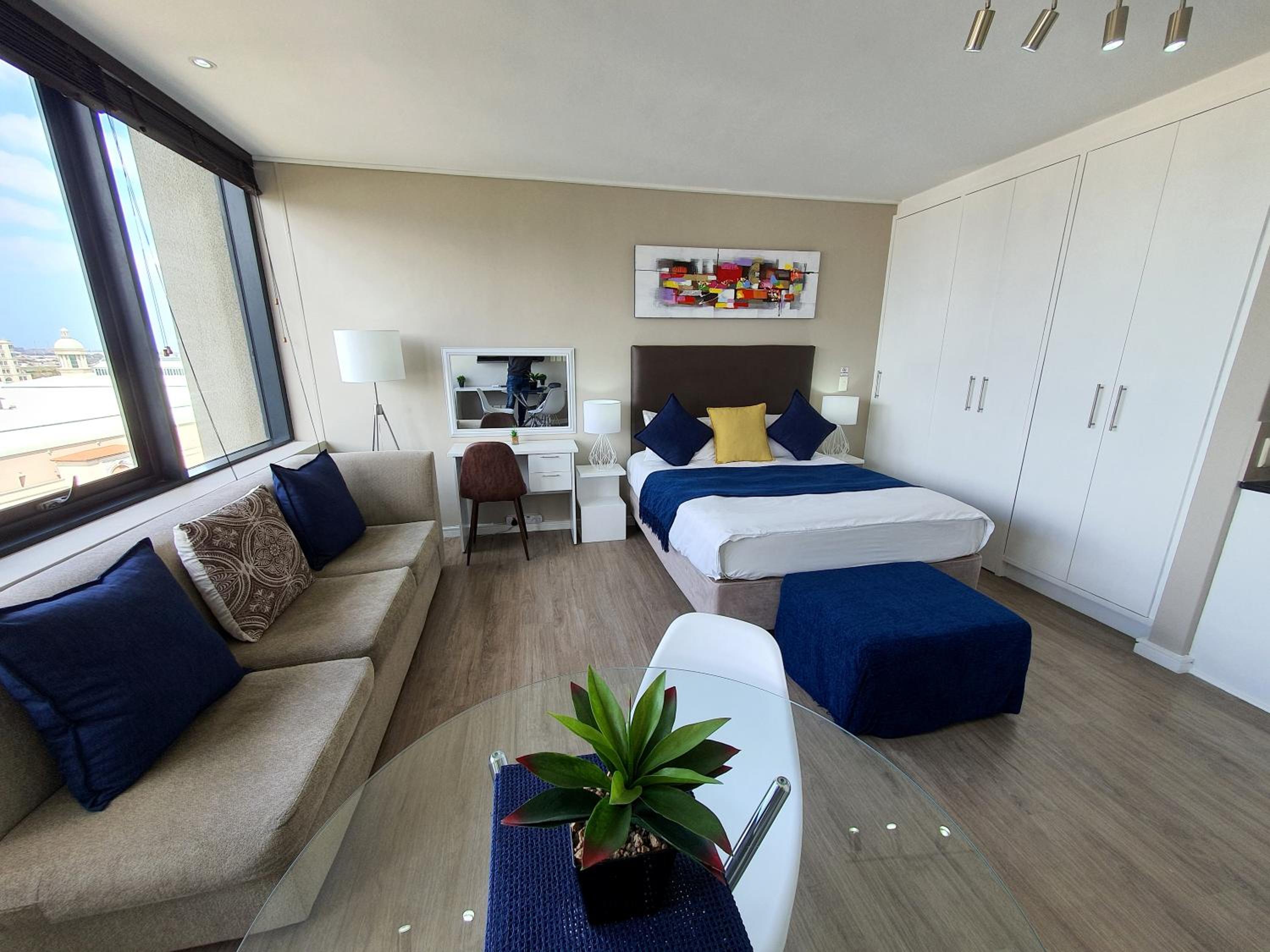 Фото Manhattan Luxury Apartments