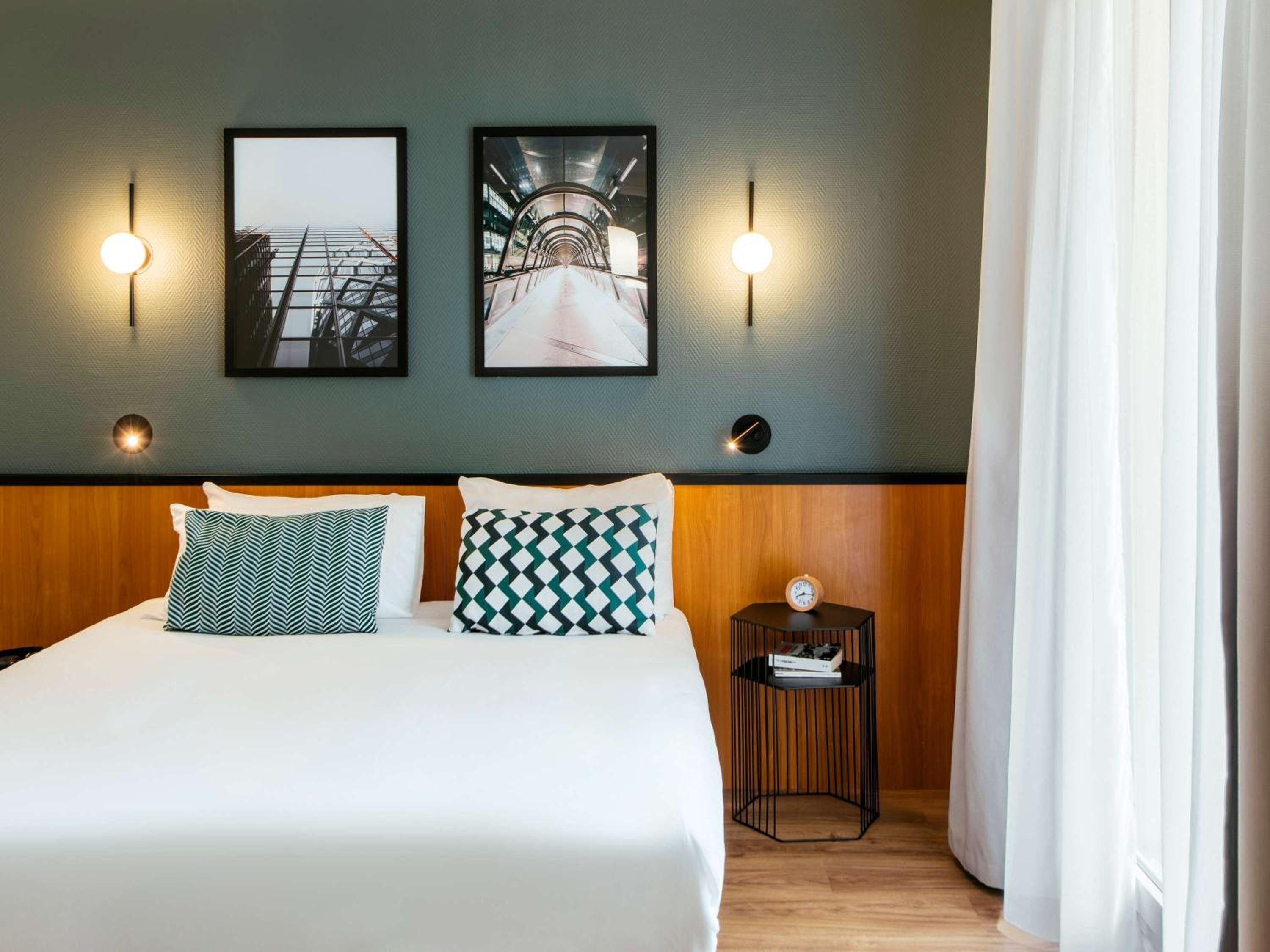 Фото 37687968051