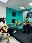 ГитараVиль (prospekt imeni pisatelya Znamenskogo, 5), educación musical