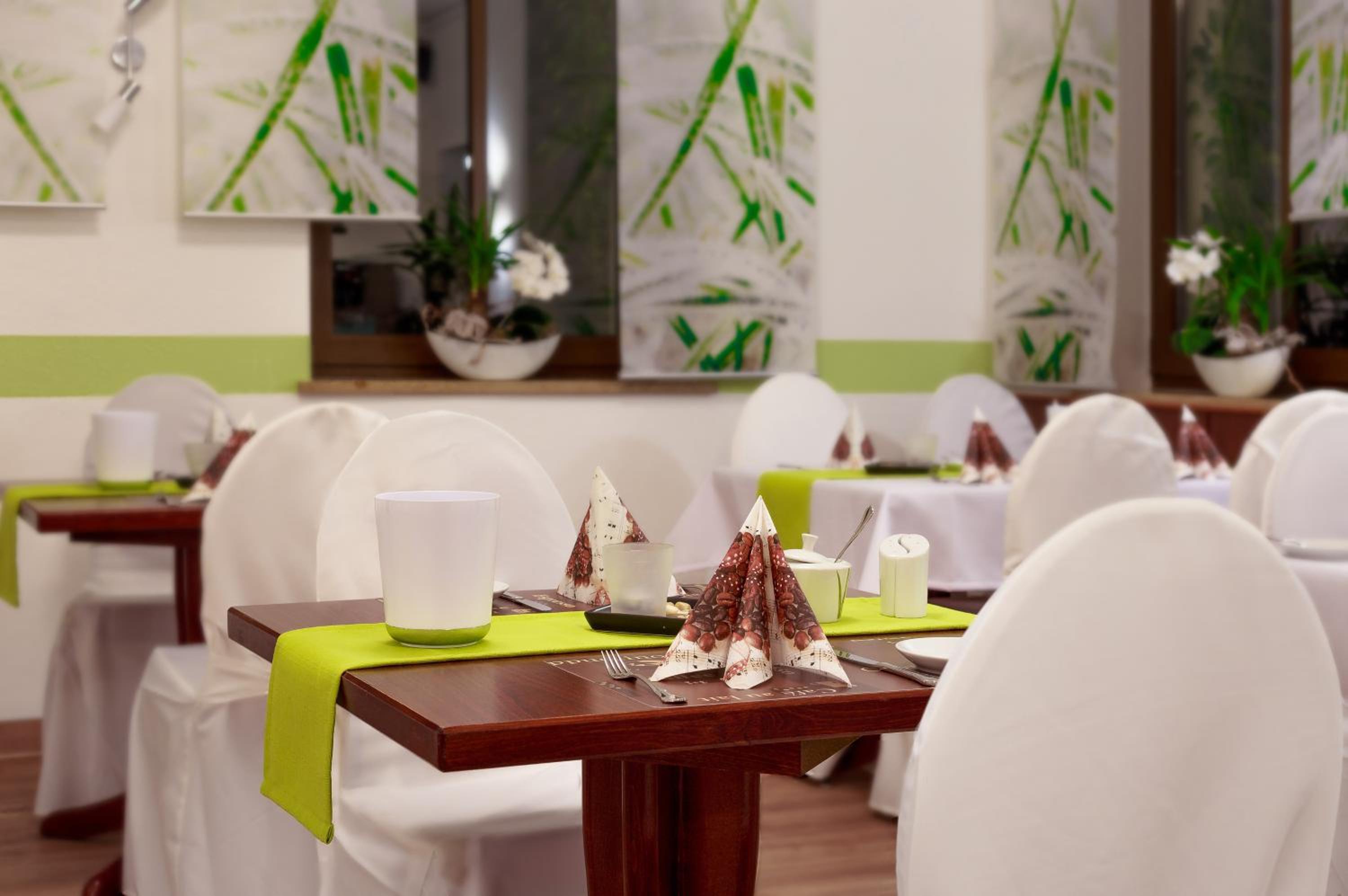 Фото Hotel Am Markt