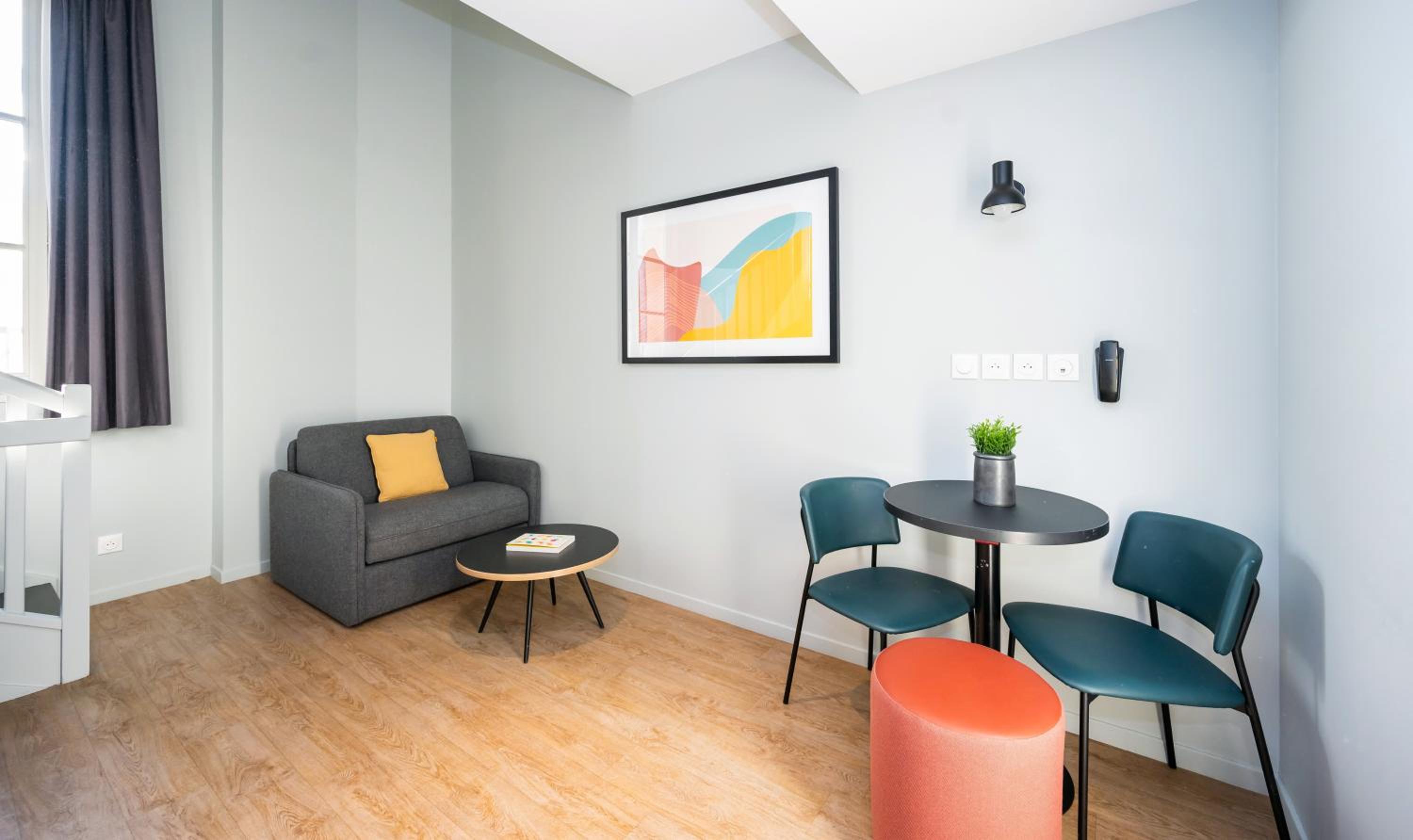 Фото Staycity Aparthotels Bordeaux City Centre