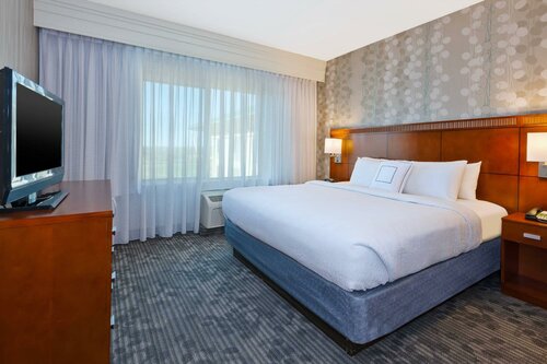 Гостиница Courtyard by Marriott Omaha La Vista