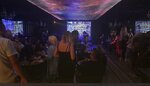 Golden World Club & Karaoke (Antalya, Konyaalti, Ataturk Boulevard, 162C) ، ملهى ليلي