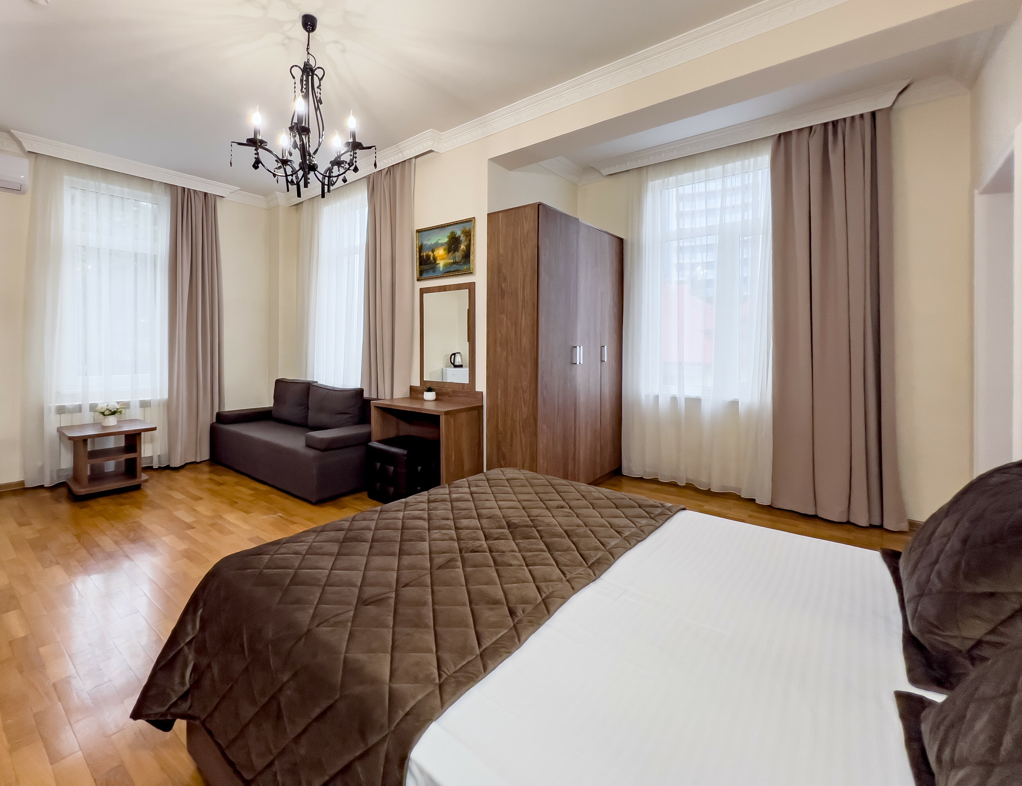 Фото Империя