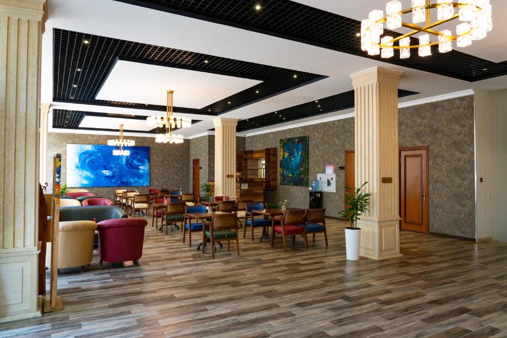 Фото Macan Terrace Hotel