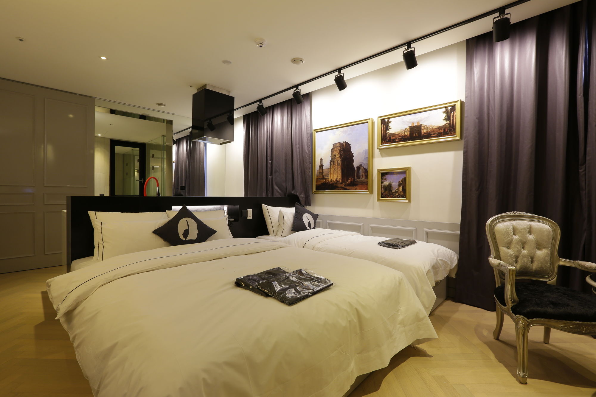 Фото Hotel The Designers Incheon