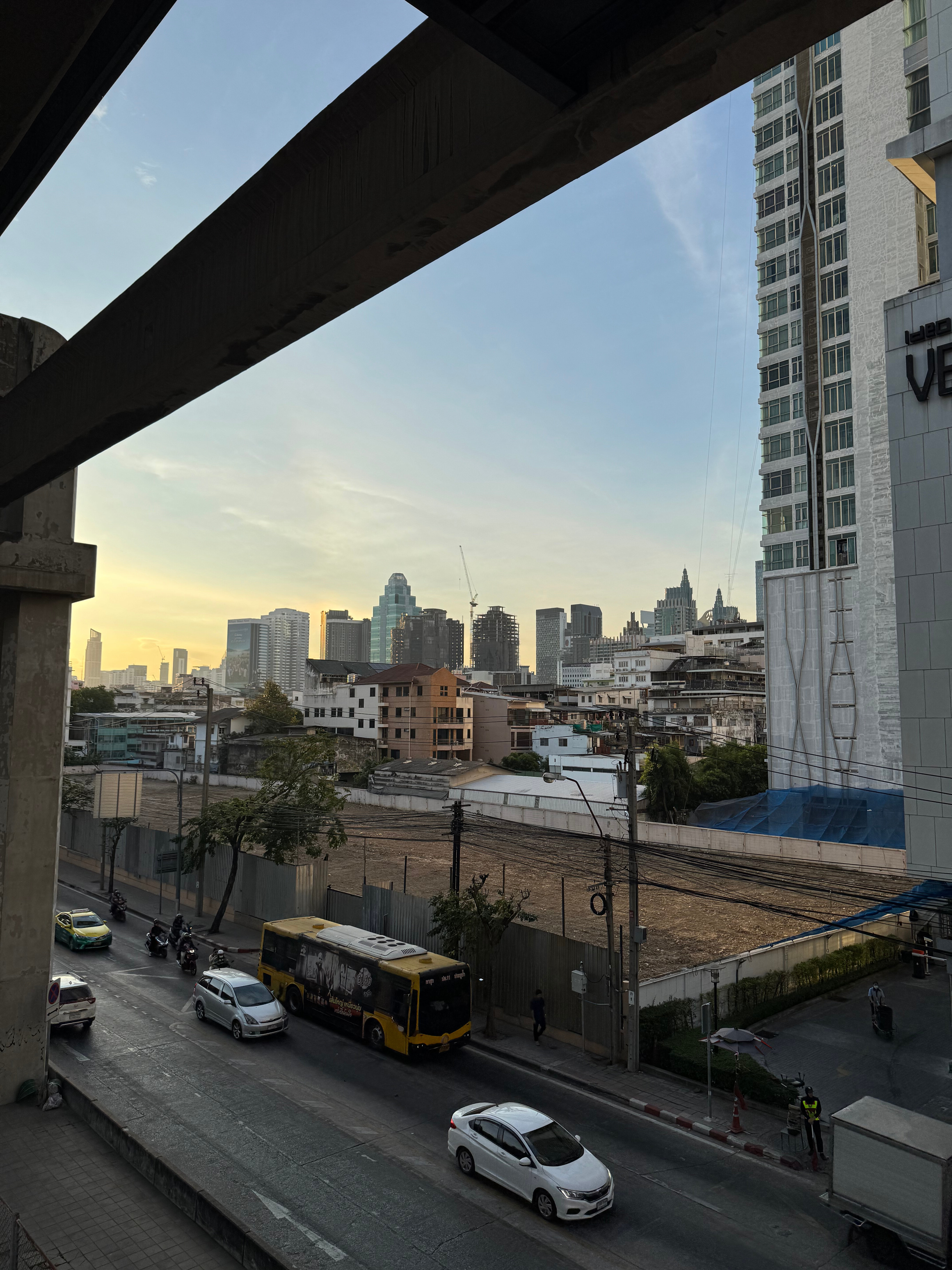 Фото Bangkok City Link Hotel