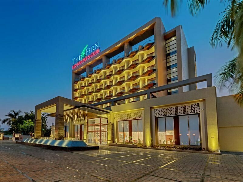 Гостиница Leo Resorts
