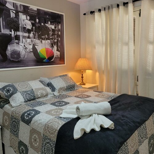 Гостиница Pineapples Buz117 Apart Hotel Pet Friendly