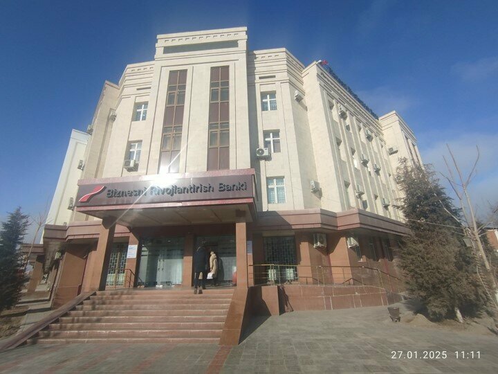 Bank Biznesni Rivojlantirish Banki, Nukus, foto