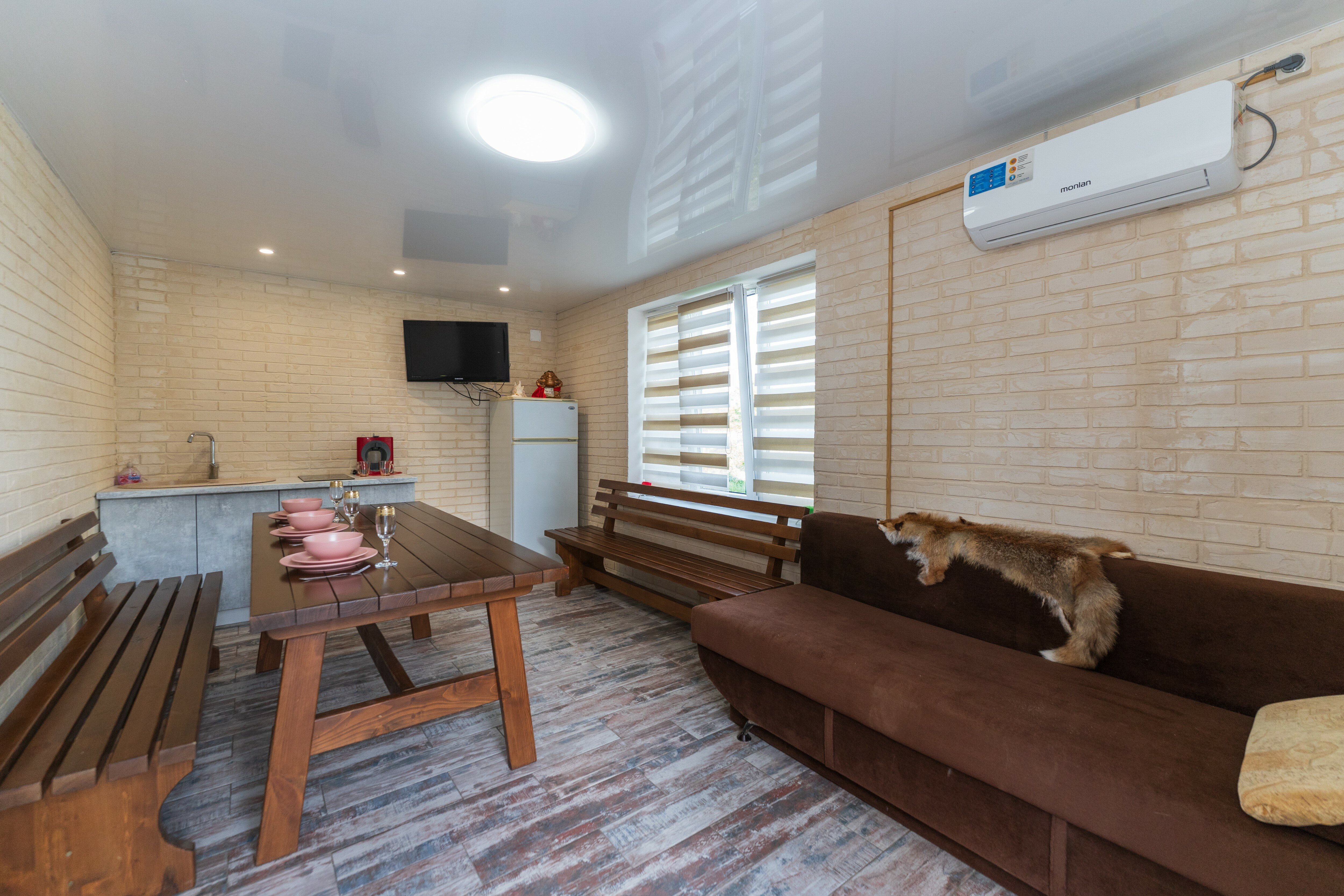 Фото Дом в Янтарном с бассейном