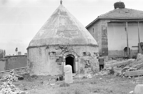 Landmark, attraction Kocubaba Tomb, Baliseyh, photo