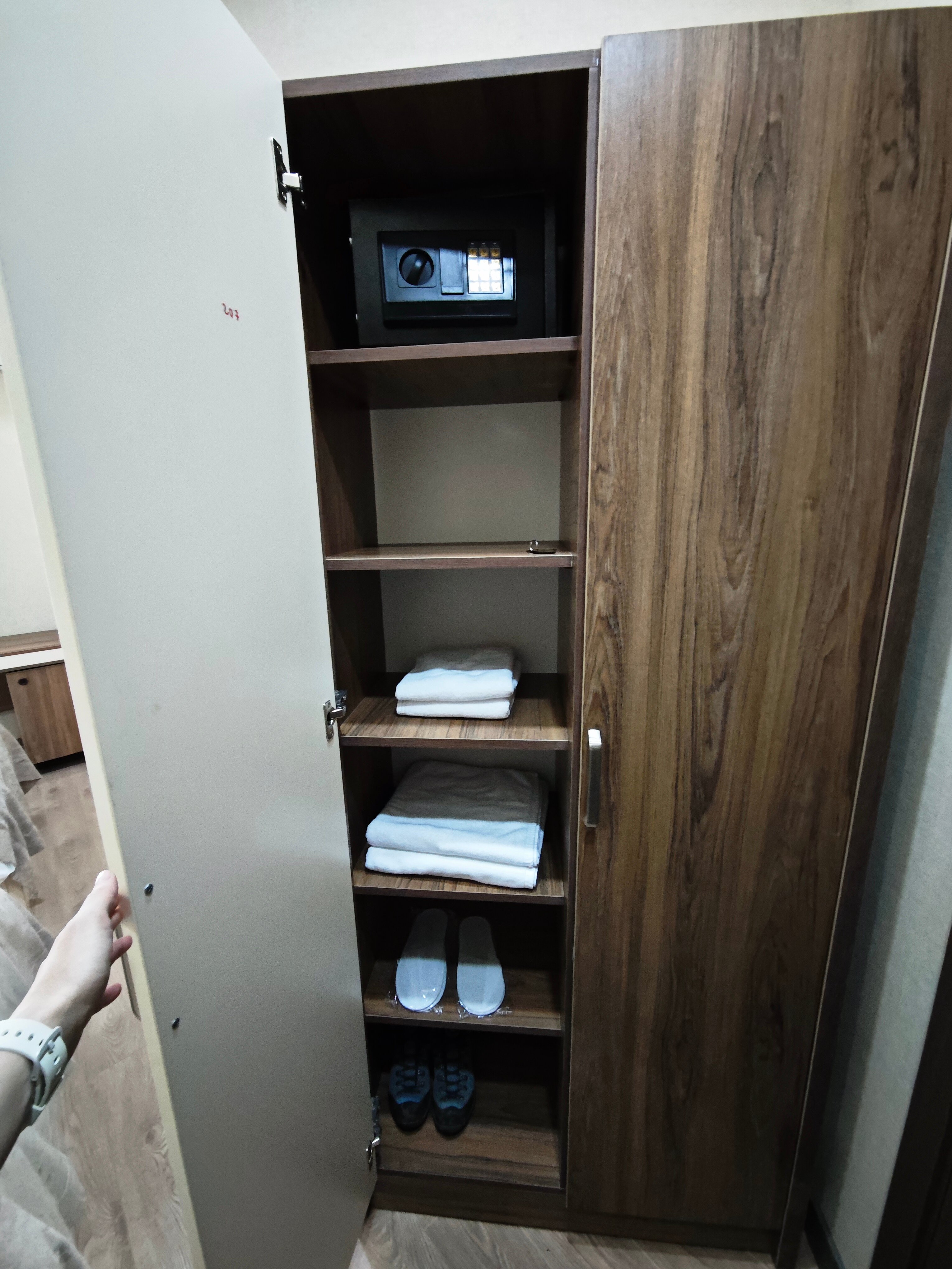 Фото Aniko Hotel