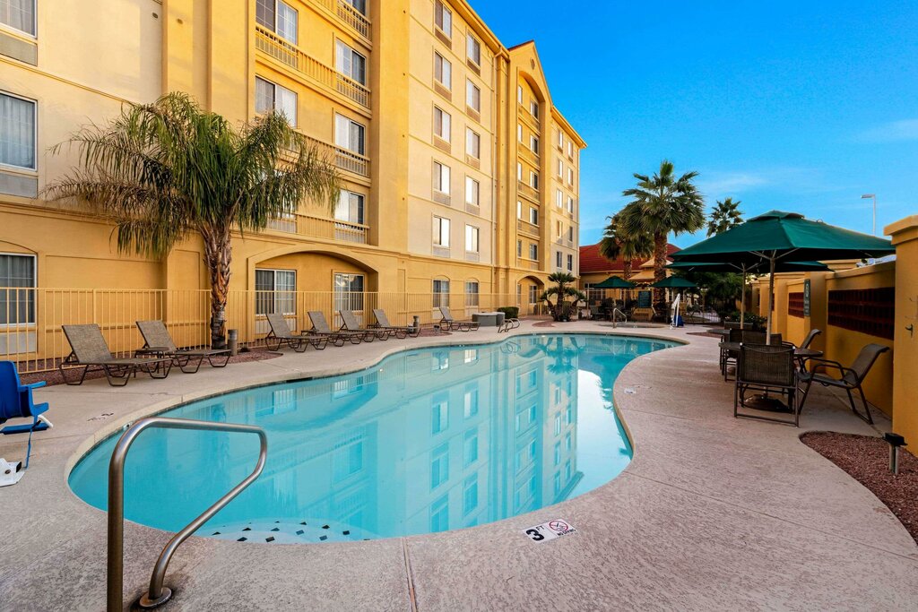 Hotel La Quinta Inn & Suites by Wyndham Mesa Superstition Springs, Mesa, photo