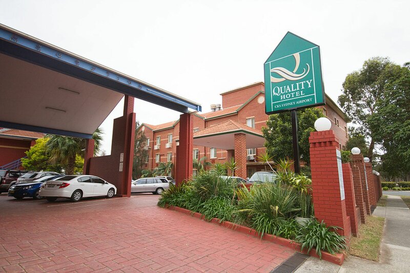 Гостиница CKS Sydney Airport Hotel в Сиднее