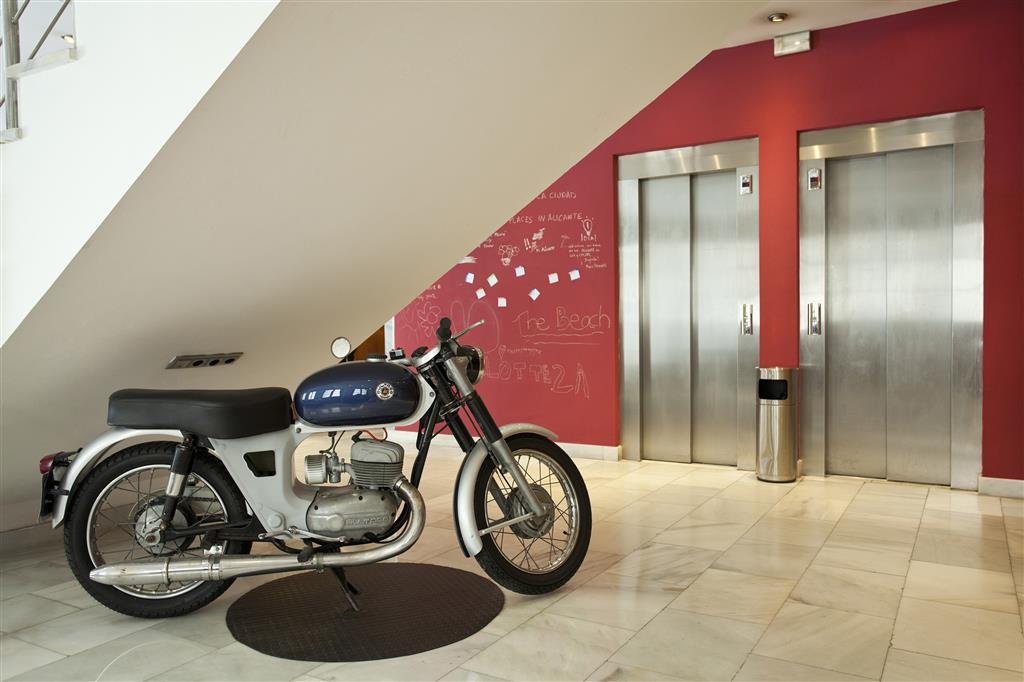 Фото 194983754847