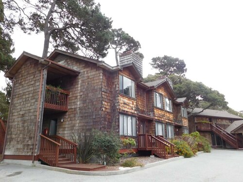 Гостиница Pacific Gardens Inn