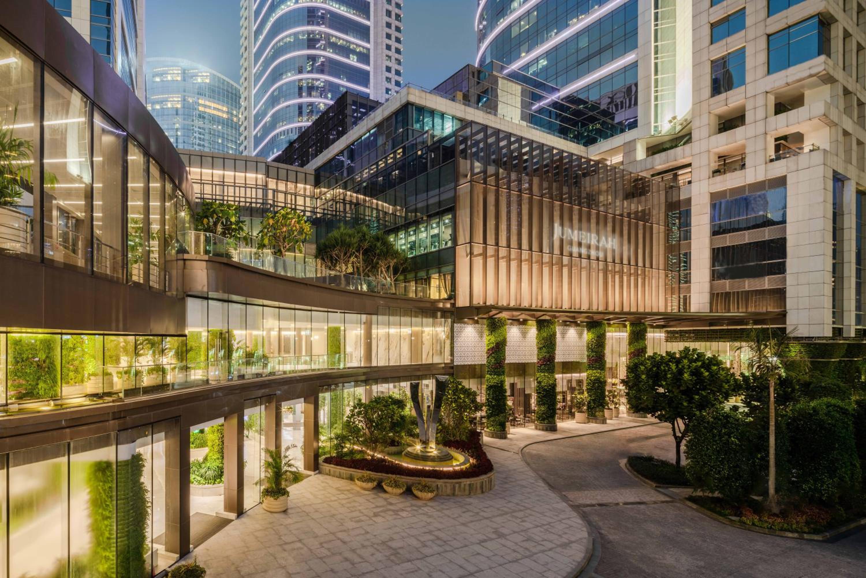 Фото Jumeirah Living Guangzhou