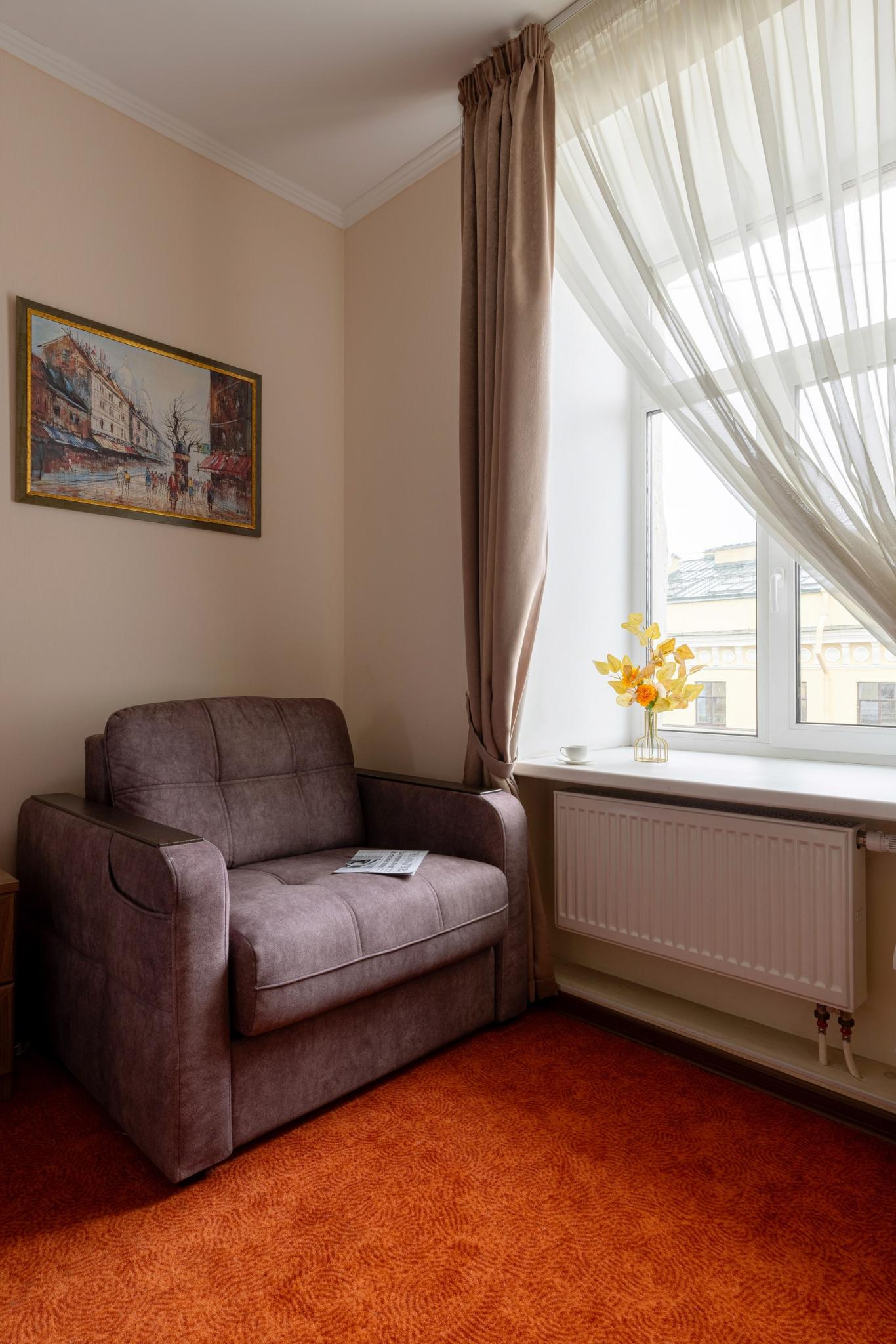 Фото Solo на Владимирской площади